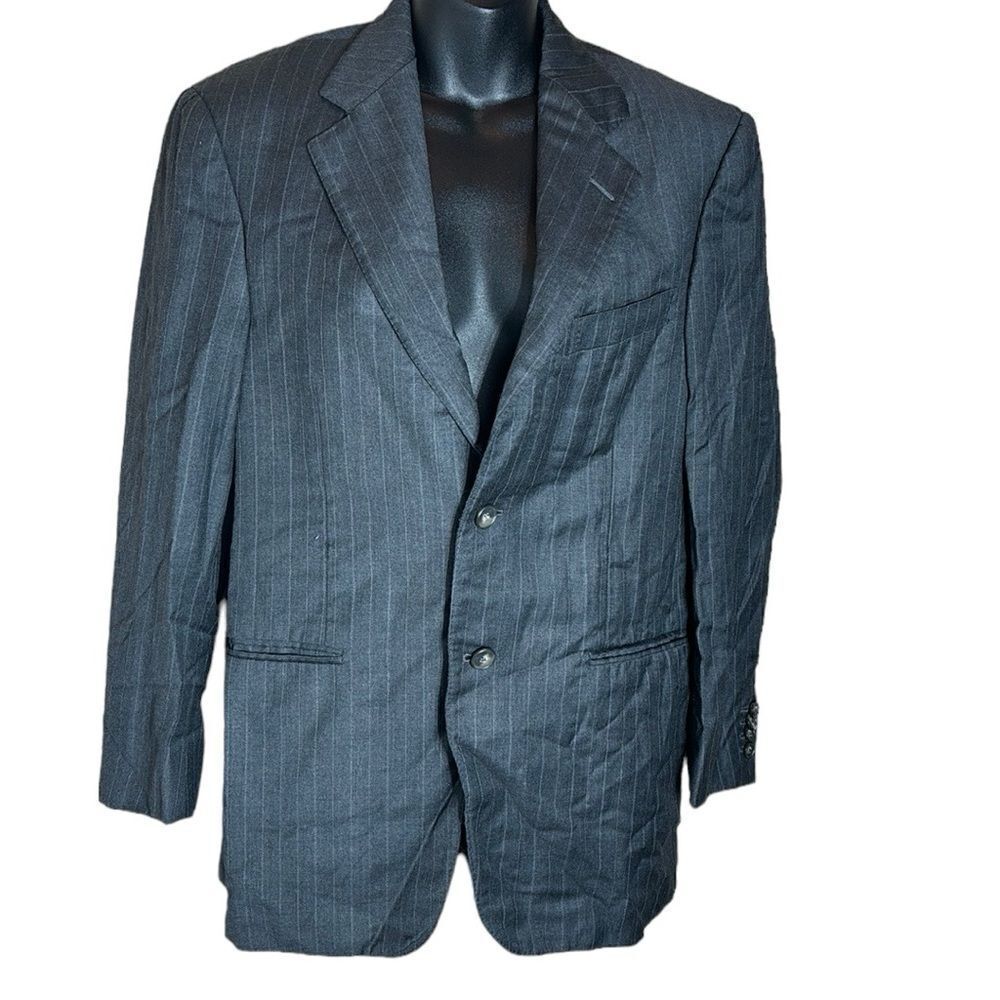 Ermenegildo‎ zegna traveller two button suit jacket gray pin stripe 100% wool